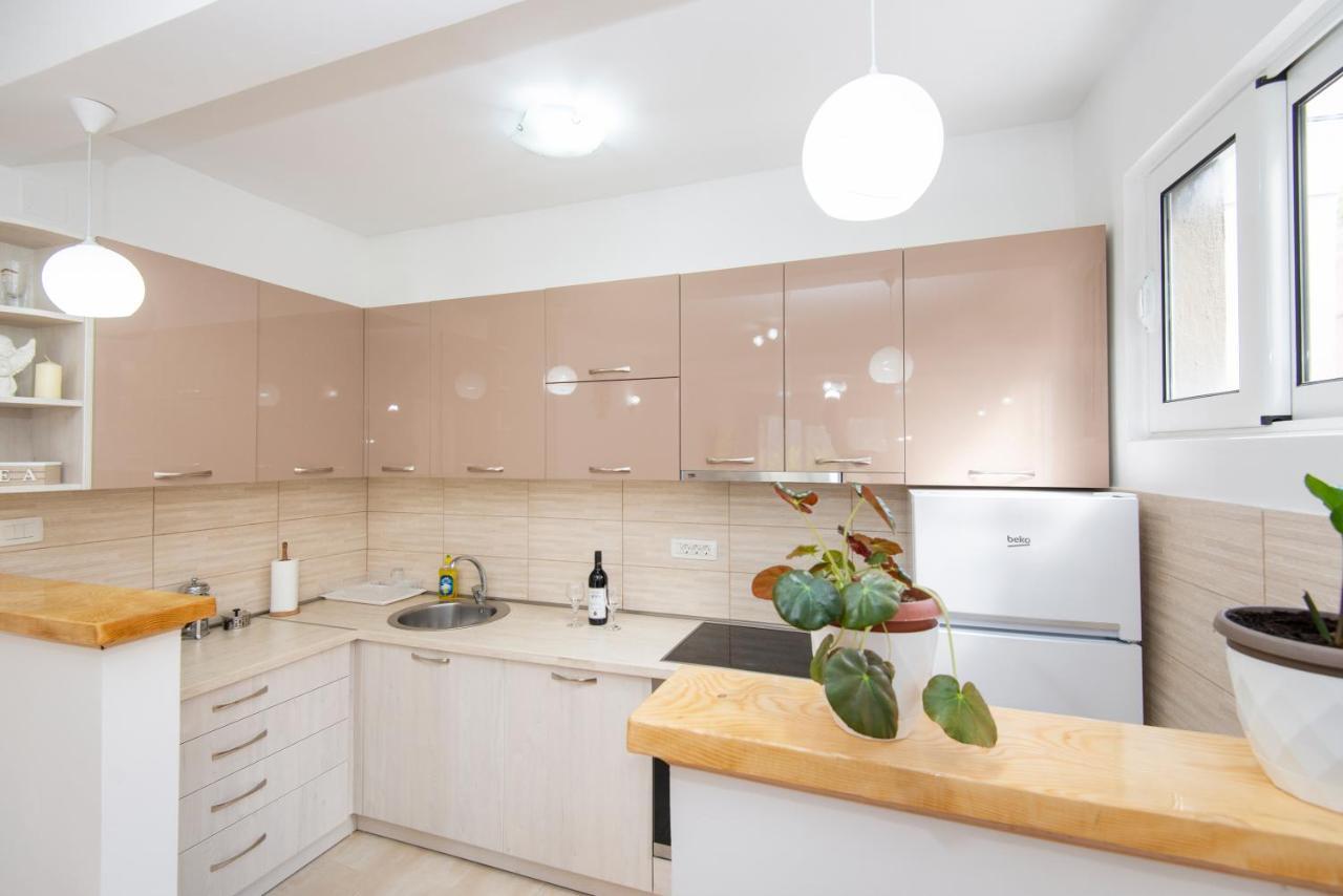 Apartment Galiot Kotor Ngoại thất bức ảnh